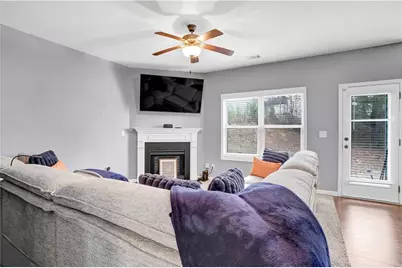 7789 Village Pass, Fairburn, GA 30213 - Photo 14