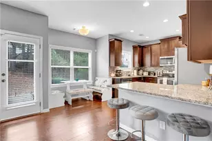 7789 Village Pass, Fairburn, GA 30213 - Photo 16