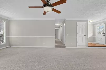 2045 Skyland Glen Drive, Snellville, GA 30078 - Photo 12