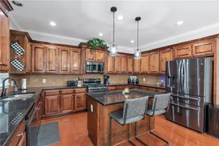 1224 Treemont Trce, Winder, GA 30680 - Photo 2