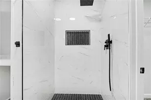 2355 Burdett Ridge Dr, Atlanta, GA 30349 - Photo 28