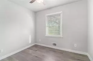 187 Hamilton E Holmes Dr, Atlanta, GA 30318 - Photo 16