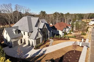 3116 Balley Forrest Dr, Alpharetta, GA 30004 - Photo 2