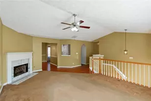 731 Bridgewood Ct, Lithonia, GA 30058 - Photo 4