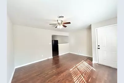 6496 Raymond Drive, Union City, GA 30291 - Photo 4