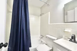 6496 Raymond Dr, Union City, GA 30291 - Photo 10