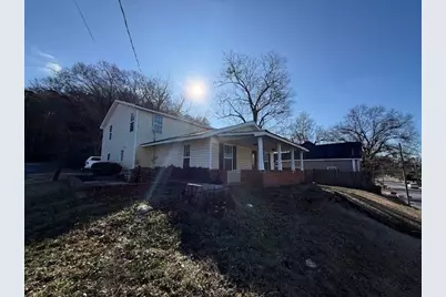 709 College Street, Calhoun, GA 30701 - Photo 2