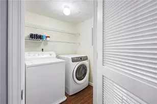 1180 Weatherstone Dr NE, Atlanta, GA 30324 - Photo 22