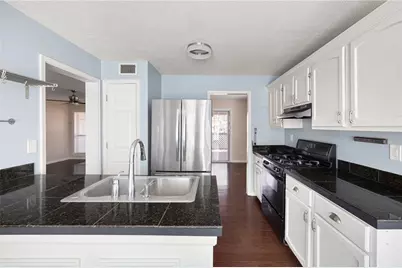 1180 Weatherstone Drive NE, Atlanta, GA 30324 - Photo 14