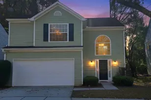 4915 Lakebrooke Run, Stone Mountain, GA 30087 - Photo 2