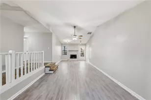 1038 River Bend Ct, Riverdale, GA 30296 - Photo 8