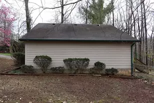 765 Oxford Hall Dr, Lawrenceville, GA 30044 - Photo 4