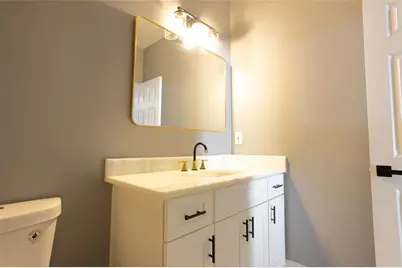 4871 Pinnacle Drive, Stone Mountain, GA 30088 - Photo 4