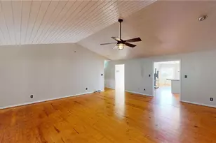 1042 Mission Rd SW, Cartersville, GA 30120 - Photo 8