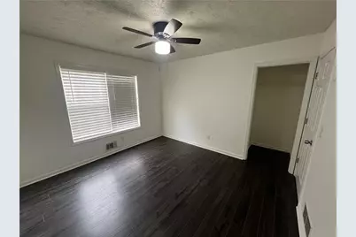 5568 Elderberry Lane, Flowery Branch, GA 30542 - Photo 10