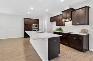 1127 Lucan Ln, Lawrenceville, GA 30043 - Photo 10