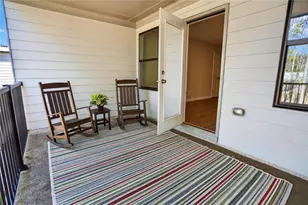 1127 Lucan Ln, Lawrenceville, GA 30043 - Photo 40