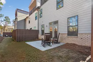 1127 Lucan Ln, Lawrenceville, GA 30043 - Photo 38