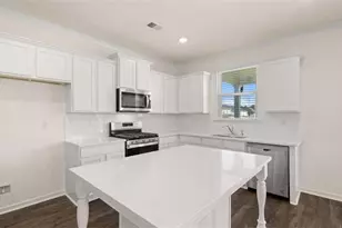 2979 Champions Way, Loganville, GA 30052 - Photo 10