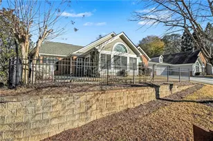 102 Cascade Park Dr, Atlanta, GA 30331 - Photo 30