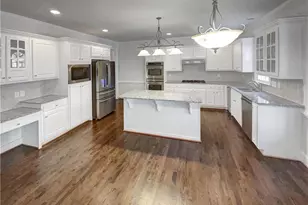 7880 Gable Dr, Douglasville, GA 30135 - Photo 2