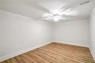 7880 Gable Dr, Douglasville, GA 30135 - Photo 4