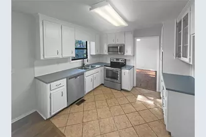 21 Wayne Drive SW, Cartersville, GA 30120 - Photo 2