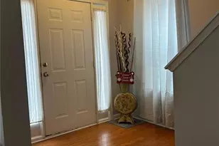 924 Tree Creek Blvd, Lawrenceville, GA 30043 - Photo 8