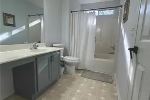 924 Tree Creek Blvd, Lawrenceville, GA 30043 - Photo 18