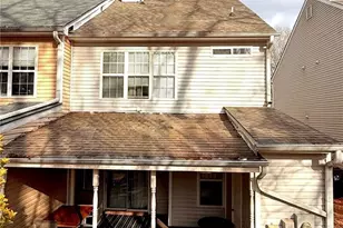 924 Tree Creek Blvd, Lawrenceville, GA 30043 - Photo 16