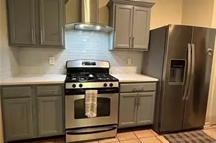 924 Tree Creek Blvd, Lawrenceville, GA 30043 - Photo 4