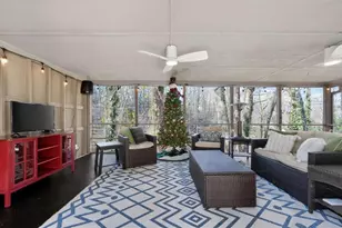 652 Wilshire Pl, Gainesville, GA 30501 - Photo 40