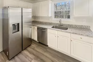 1246 Carriage Trace Cir, Stone Mountain, GA 30087 - Photo 14