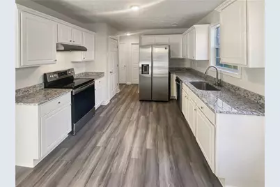 1246 Carriage Trace Circle, Stone Mountain, GA 30087 - Photo 2