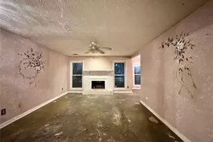 1001 Lake Pointe Cir, Roswell, GA 30075 - Photo 2