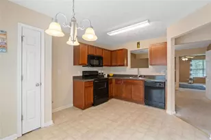 8399 Carlington Ln, Jonesboro, GA 30236 - Photo 6