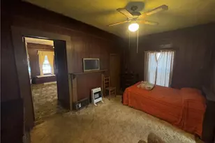 228 Rose Ave, Woodbury, GA 30293 - Photo 6