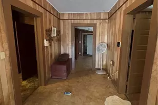 228 Rose Ave, Woodbury, GA 30293 - Photo 4