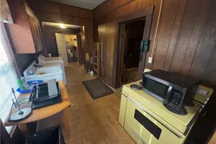 228 Rose Ave, Woodbury, GA 30293 - Photo 10