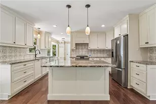 3431 Hickory View Dr NW, Marietta, GA 30064 - Photo 2