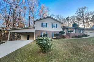 3431 Hickory View Dr NW, Marietta, GA 30064 - Photo 16