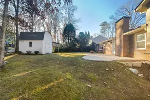 3431 Hickory View Dr NW, Marietta, GA 30064 - Photo 18