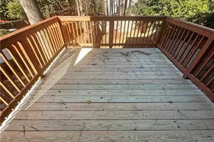 5037 Bell Dr SE, Smyrna, GA 30080 - Photo 8