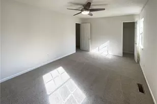 5037 Bell Dr SE, Smyrna, GA 30080 - Photo 16