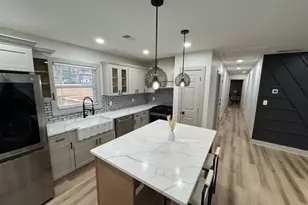 2131 Holly Hill Dr, Decatur, GA 30032 - Photo 10