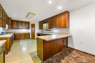 2513 N Carroll Ct, Villa Rica, GA 30180 - Photo 10