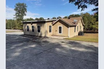 7483 Covington Highway, Lithonia, GA 30058 - Photo 2