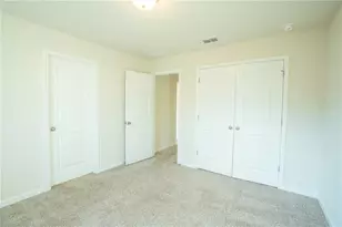 1060 Sunny Lk Dr, Lawrenceville, GA 30043 - Photo 32