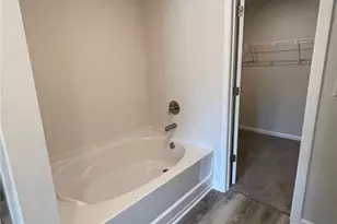 4166 Oakwood Ter Ct, Oakwood, GA 30566 - Photo 16