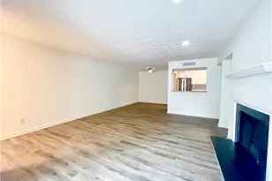 320 Park Ridge Cir, Marietta, GA 30068 - Photo 8